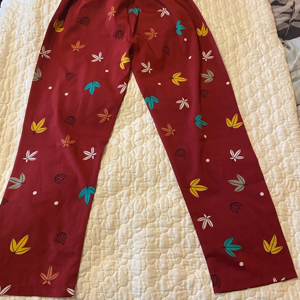 Pajamas set - Picture 10 of 11